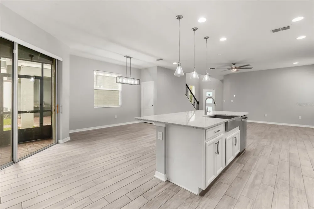640 BAYERN LANE Debary, FL 32713