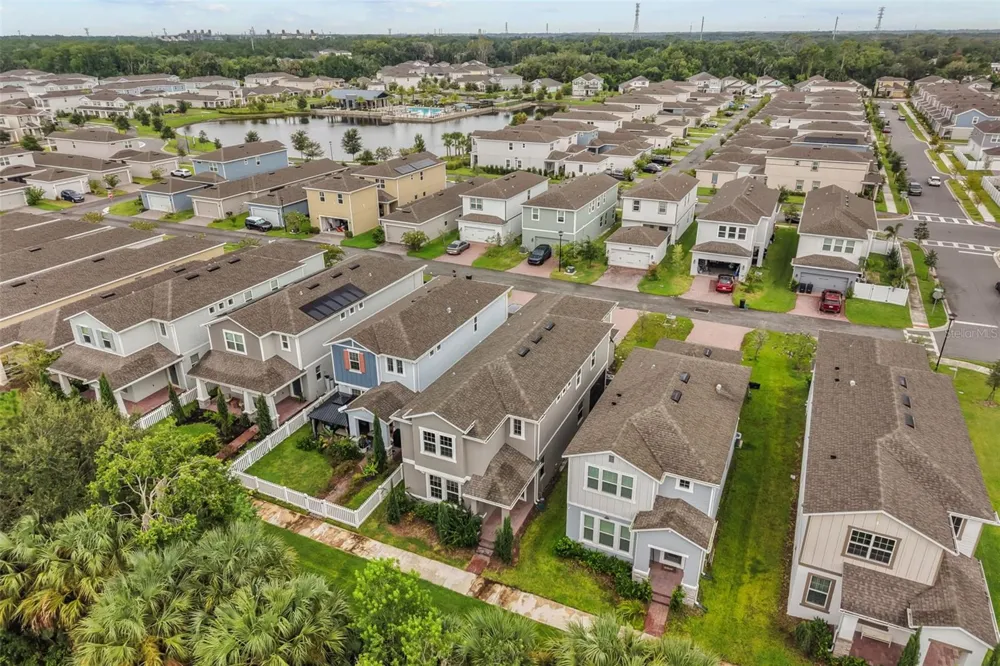 640 BAYERN LANE Debary, FL 32713