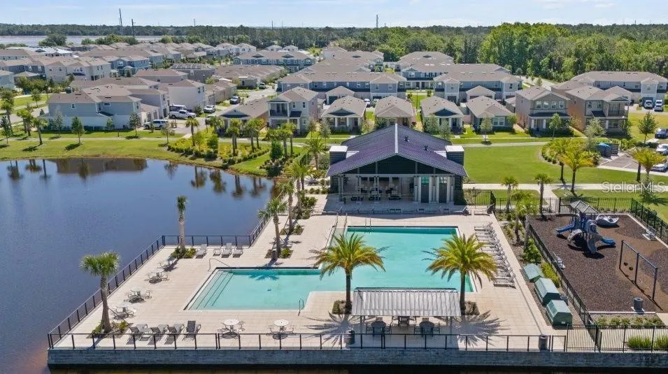 640 BAYERN LANE Debary, FL 32713