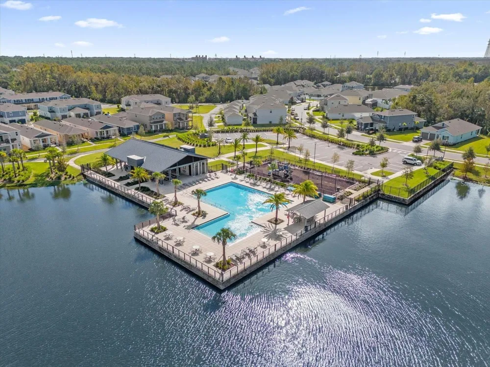 640 BAYERN LANE Debary, FL 32713