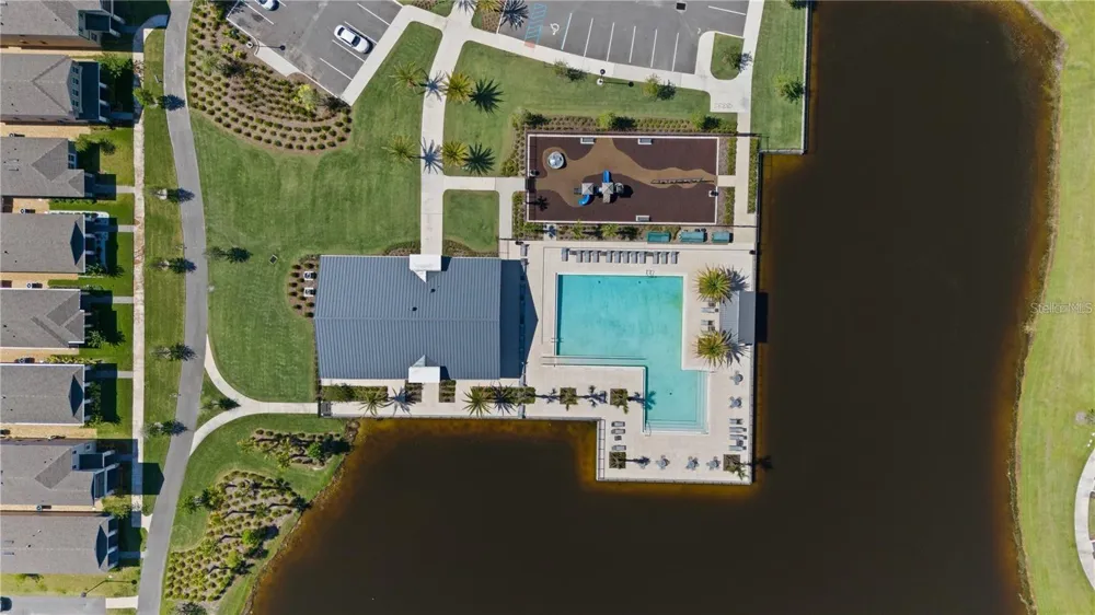 640 BAYERN LANE Debary, FL 32713