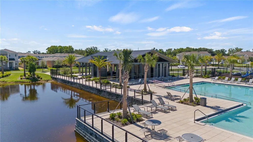 640 BAYERN LANE Debary, FL 32713