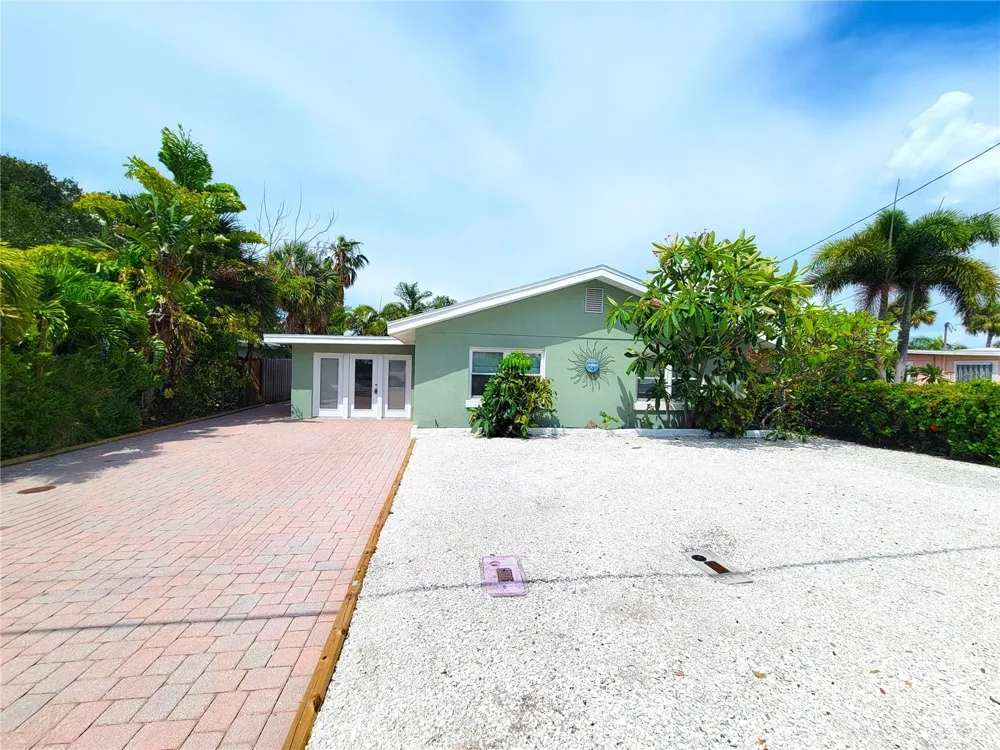 314 BAHIA VISTA DRIVE Indian Rocks Beach, FL 33785
