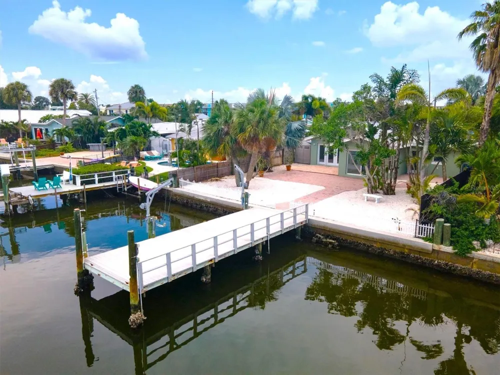 314 BAHIA VISTA DRIVE Indian Rocks Beach, FL 33785