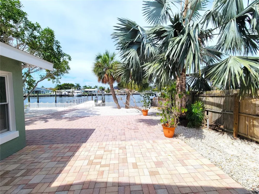 314 BAHIA VISTA DRIVE Indian Rocks Beach, FL 33785