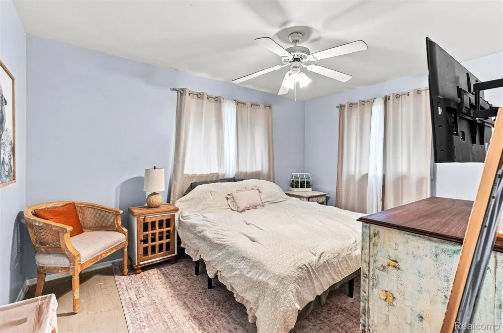 3202 McClure Avenue Flint City, MI 48506