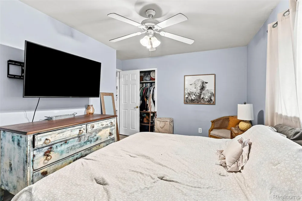 3202 McClure Avenue Flint City, MI 48506