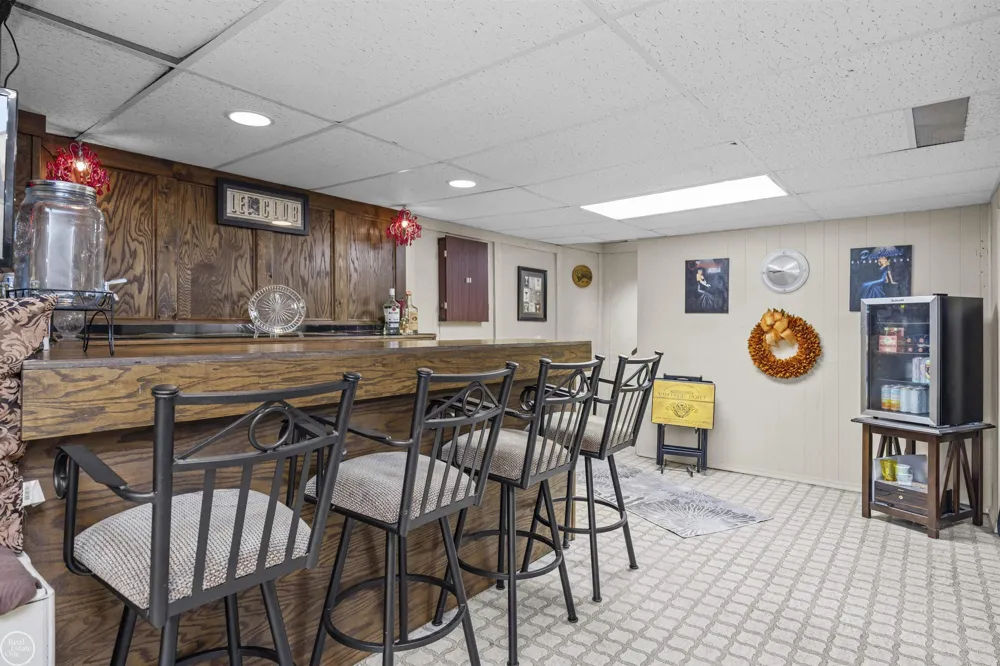 40142 Capitol Drive Sterling Heights City, MI 48313