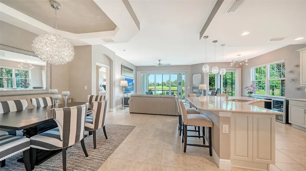 7552 DIVOT LOOP Bradenton, FL 34202