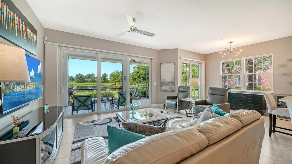 7552 DIVOT LOOP Bradenton, FL 34202