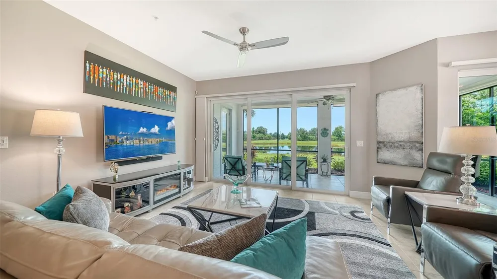 7552 DIVOT LOOP Bradenton, FL 34202