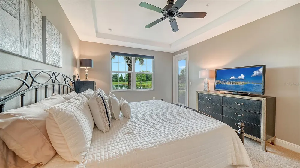 7552 DIVOT LOOP Bradenton, FL 34202