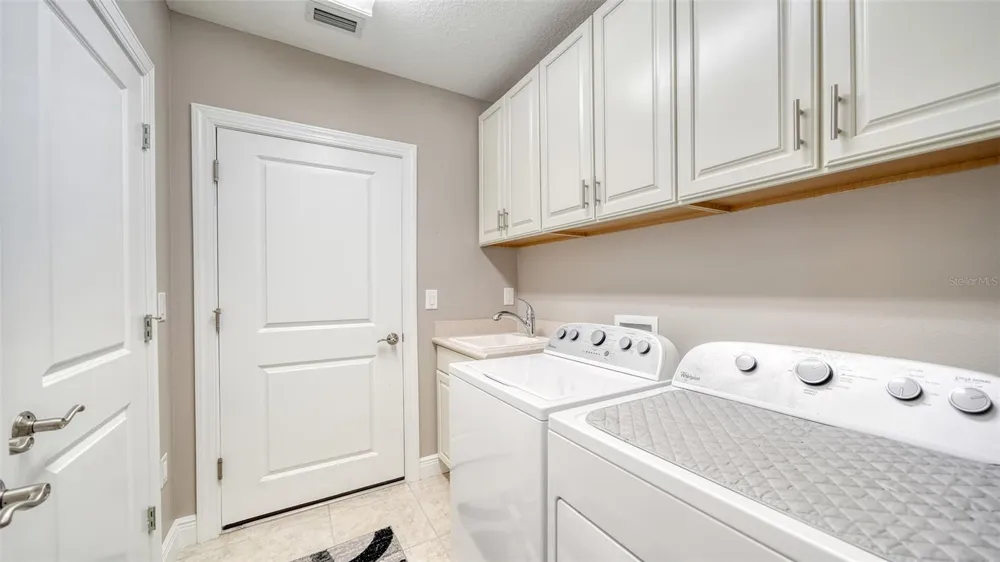 7552 DIVOT LOOP Bradenton, FL 34202