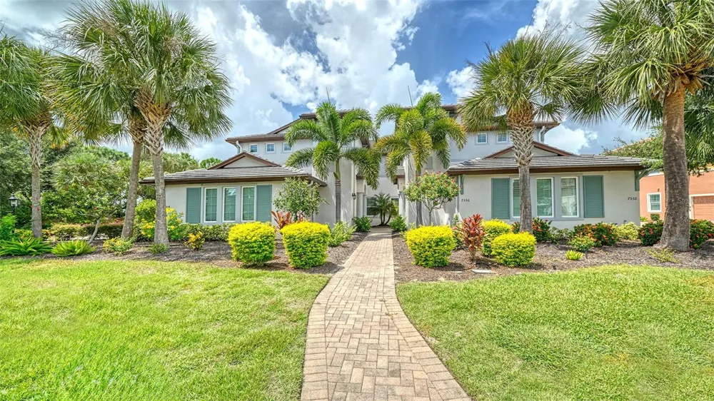 7552 DIVOT LOOP Bradenton, FL 34202