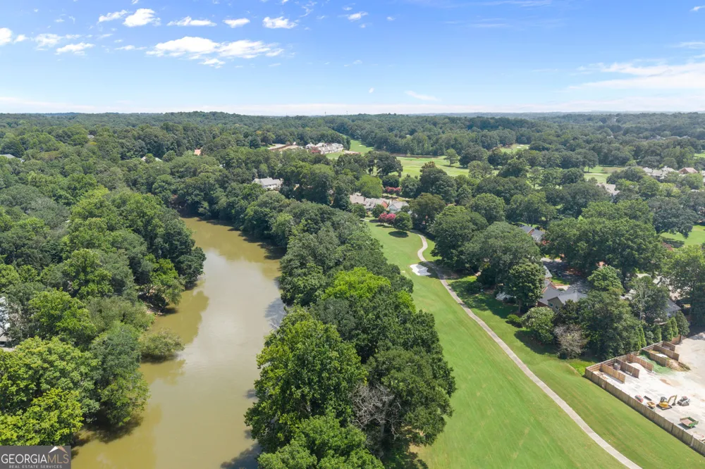255 Tenth Fairway Roswell, GA 30076