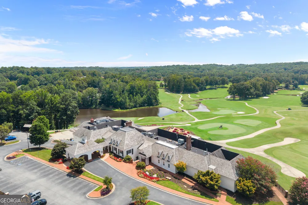 255 Tenth Fairway Roswell, GA 30076