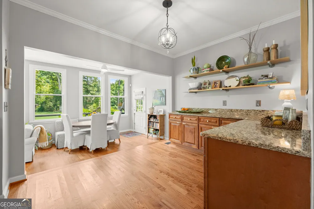 255 Tenth Fairway Roswell, GA 30076