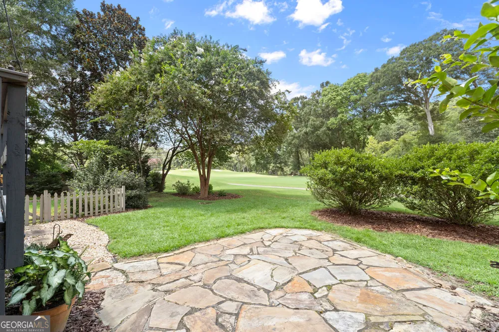 255 Tenth Fairway Roswell, GA 30076
