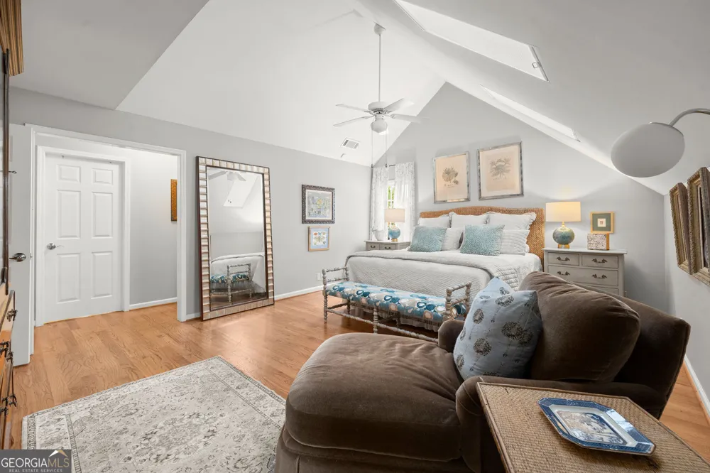 255 Tenth Fairway Roswell, GA 30076
