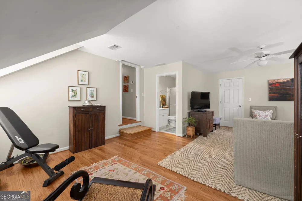 255 Tenth Fairway Roswell, GA 30076
