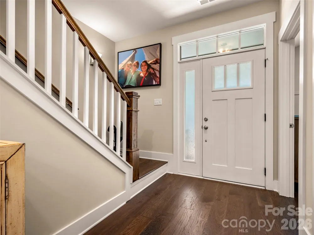 217 Hogans View Circle Hendersonville, NC 28739