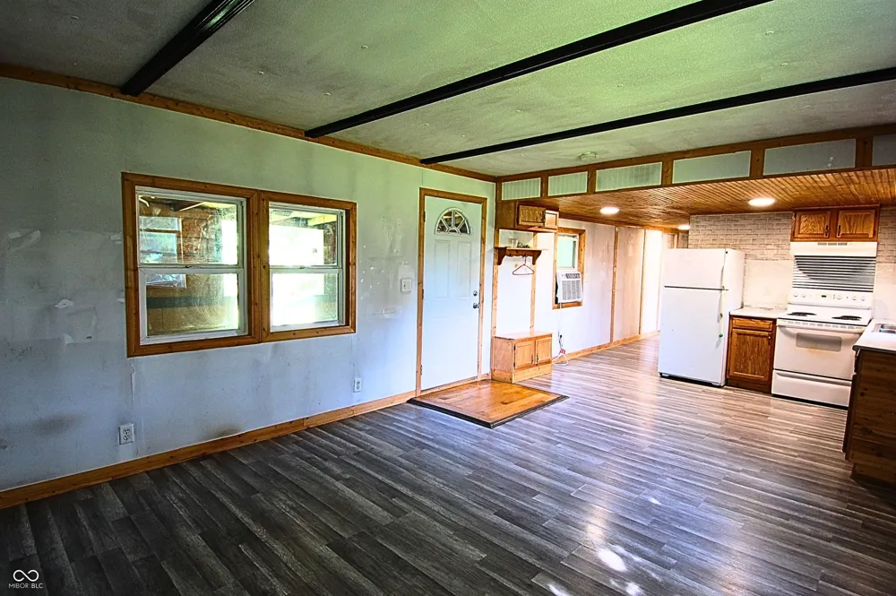 22 E State Road 38 Sheridan, IN 46069