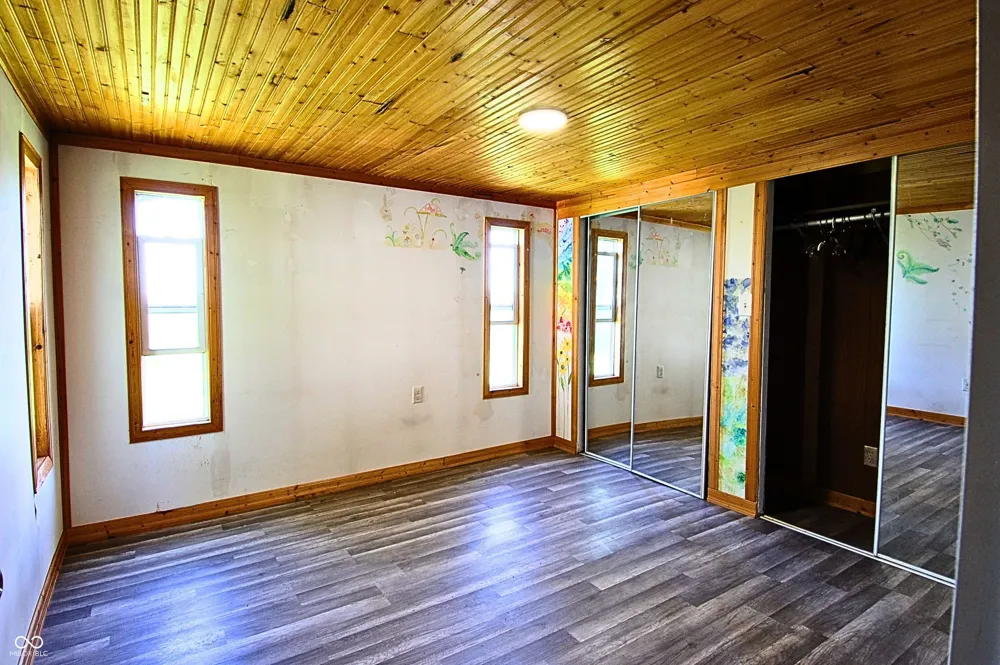 22 E State Road 38 Sheridan, IN 46069
