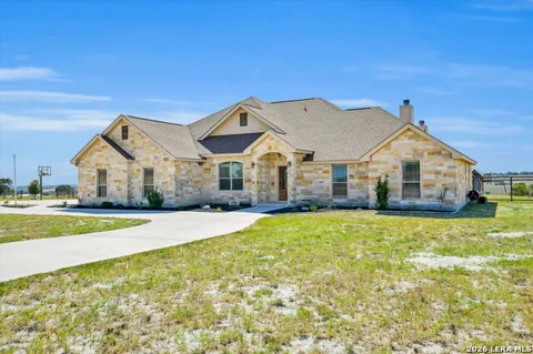 196 TRIPLE BEND DR