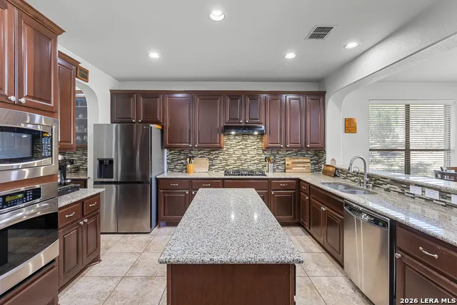 3635 Pinnacle San Antonio, TX 78261