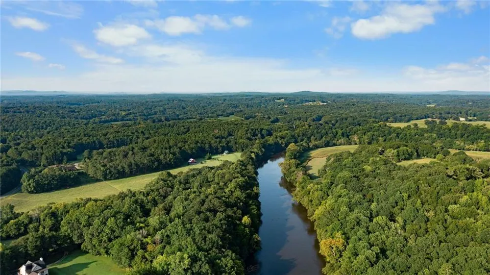 75 Rivercreek Crossing Kingston, GA 30145