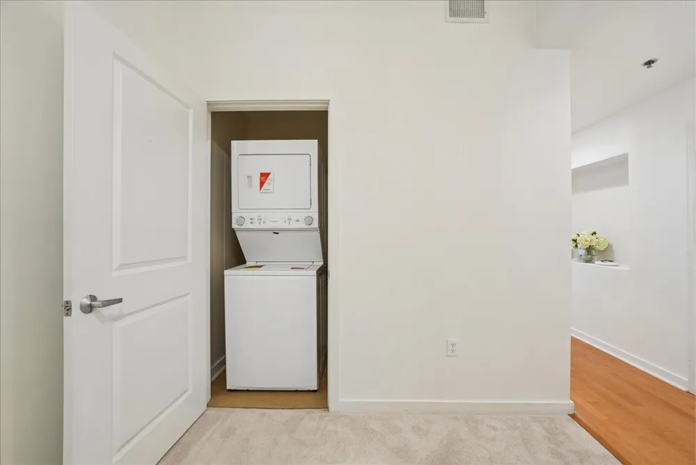 1200 MAIN STREET #2108 Dallas, TX 75202