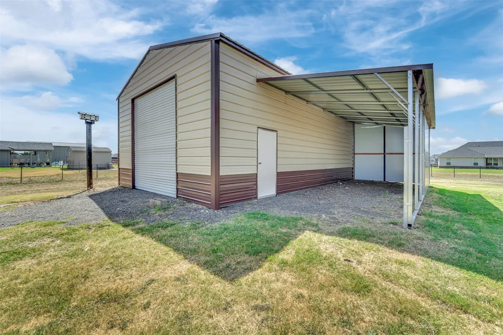 6335 Brookcrest Godley, TX 76044