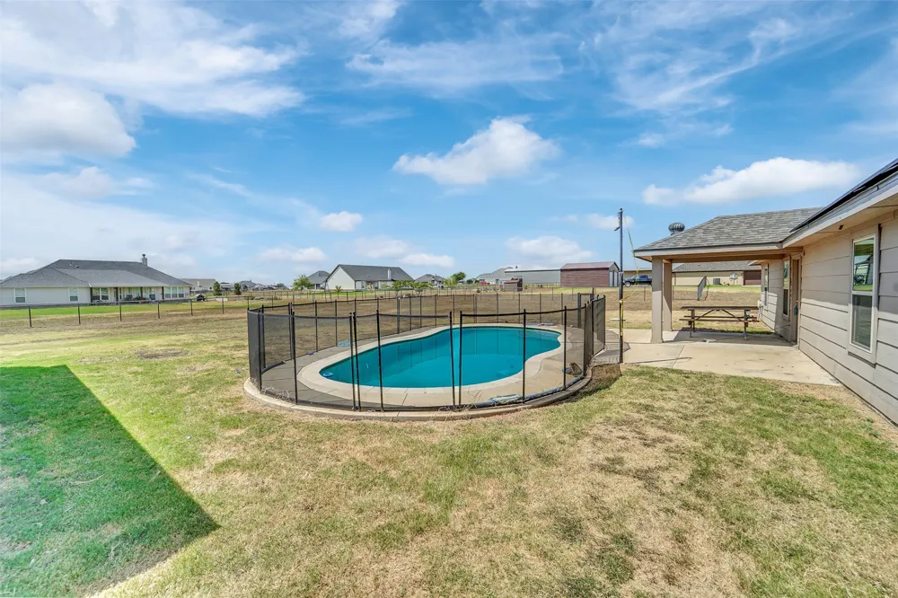 6335 Brookcrest Godley, TX 76044