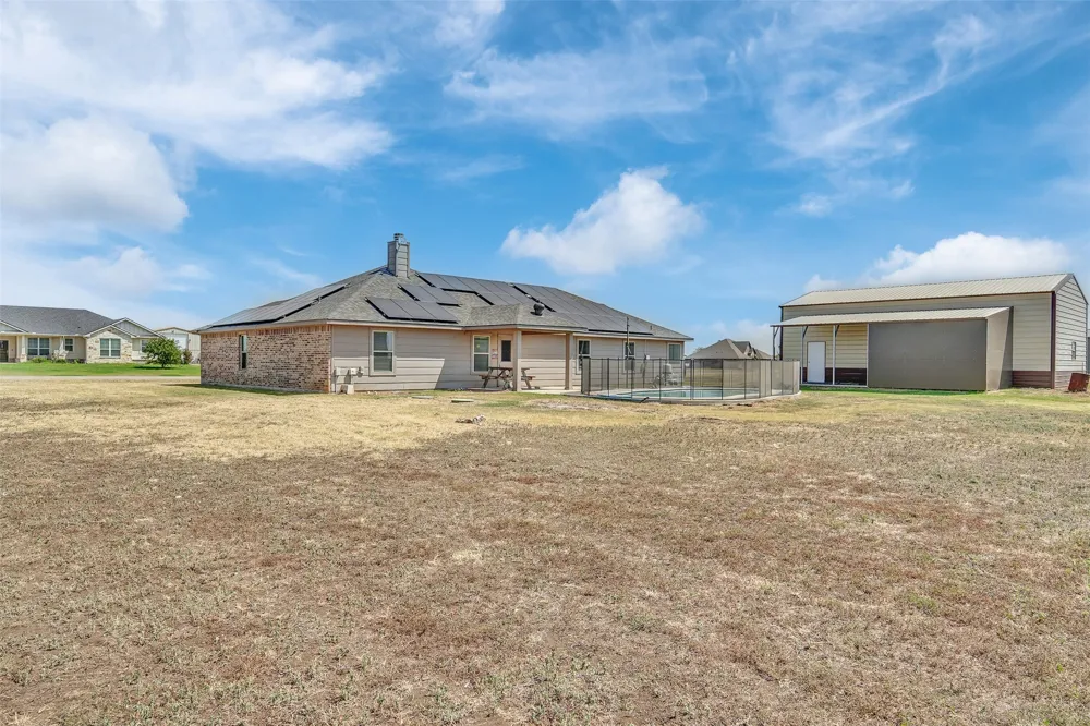 6335 Brookcrest Godley, TX 76044