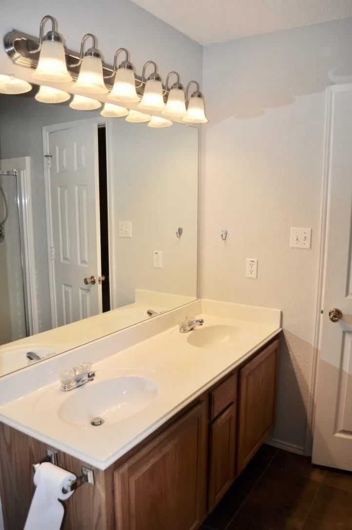 229 Lancelot Drive Weatherford, TX 76086