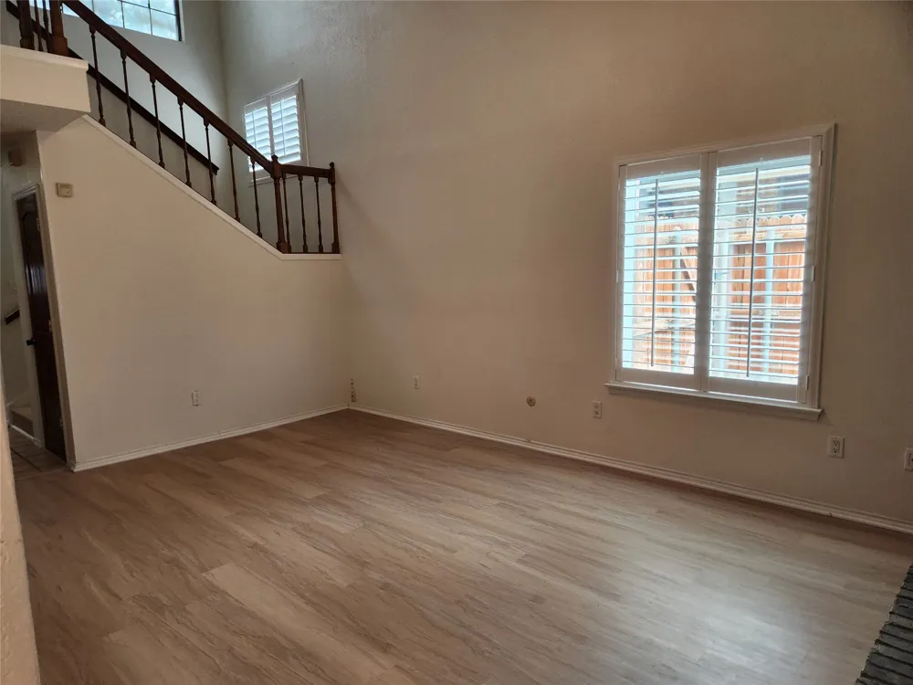 1425 Palmnold Circle W Fort Worth, TX 76120