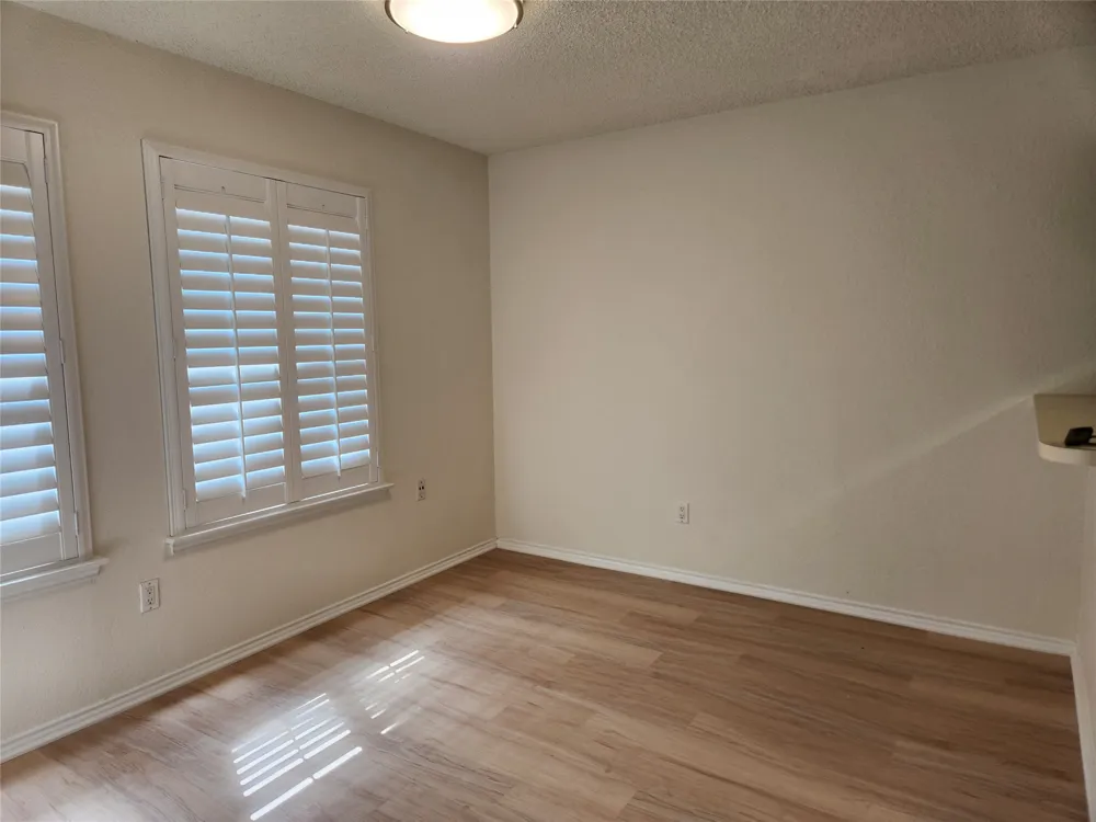 1425 Palmnold Circle W Fort Worth, TX 76120