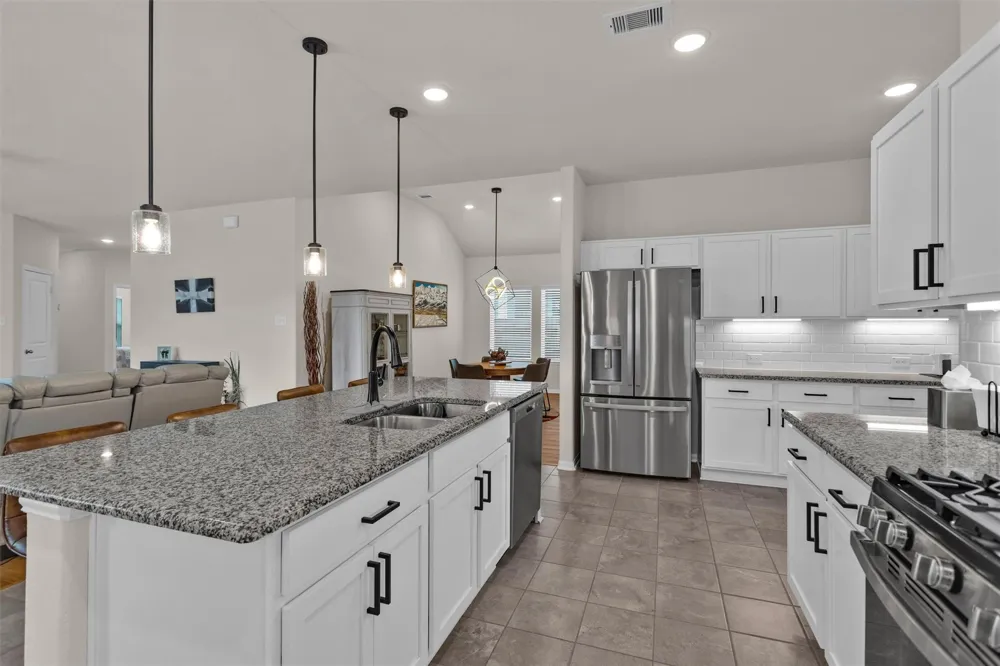 30408 Crystal Stream Lane Magnolia, TX 77355