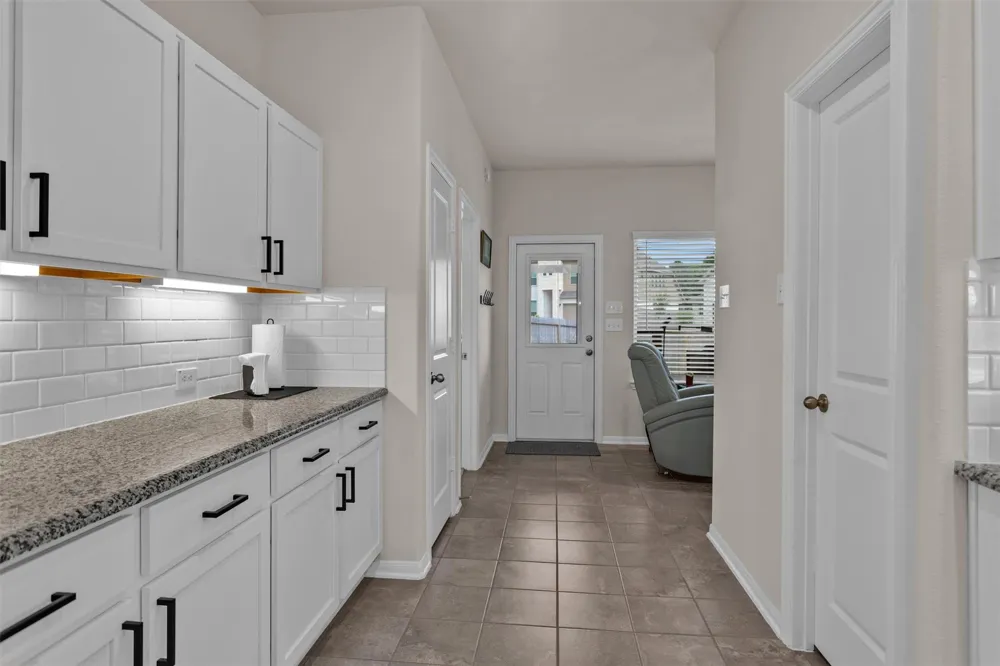 30408 Crystal Stream Lane Magnolia, TX 77355
