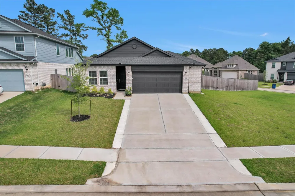 30408 Crystal Stream Lane Magnolia, TX 77355