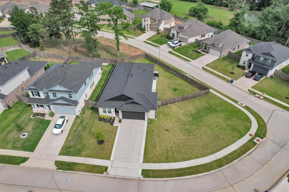 30408 Crystal Stream Lane Magnolia, TX 77355