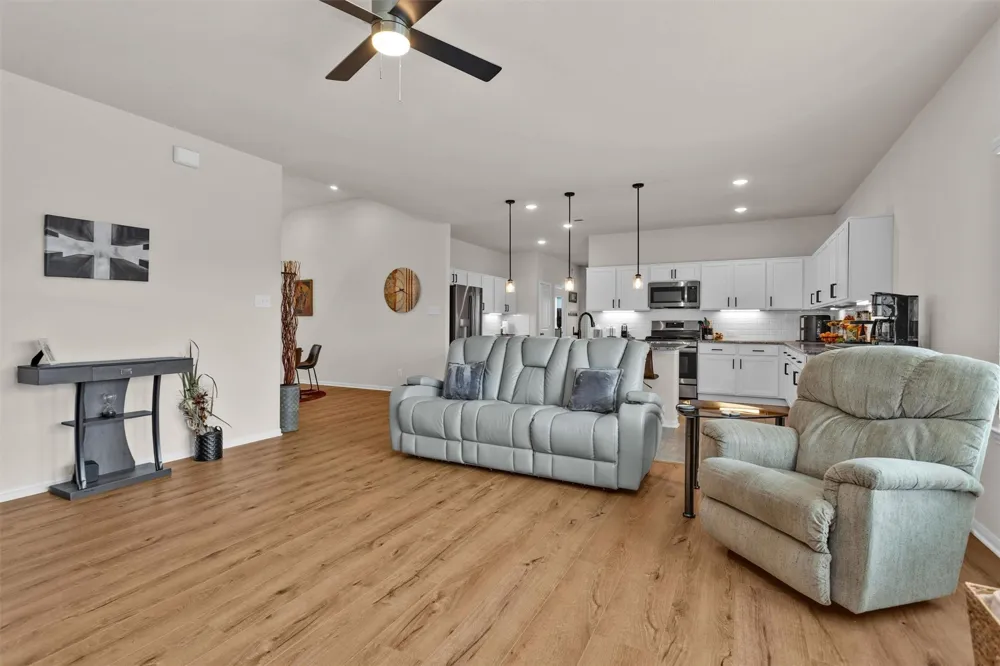 30408 Crystal Stream Lane Magnolia, TX 77355