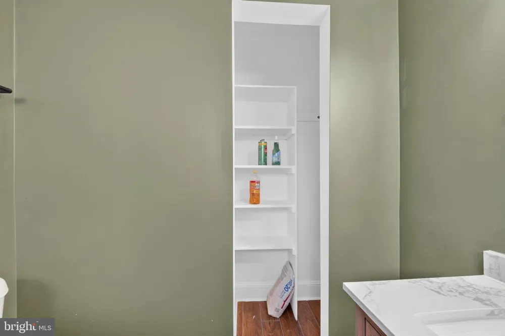 5302 ELSRODE AVENUE Baltimore, MD 21214