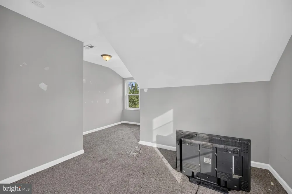 5302 ELSRODE AVENUE Baltimore, MD 21214