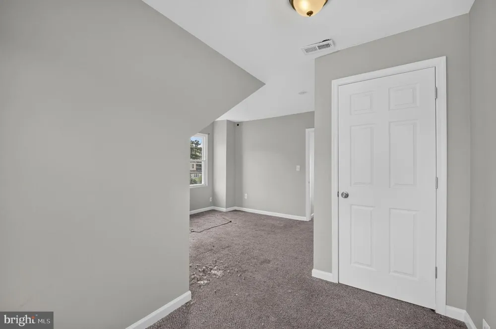 5302 ELSRODE AVENUE Baltimore, MD 21214