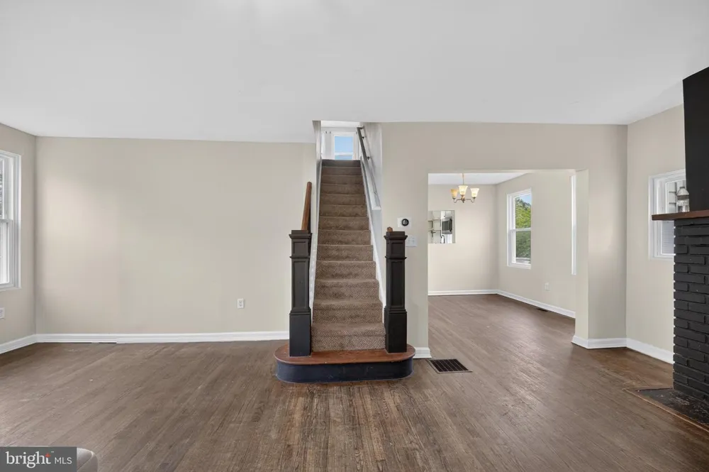 5302 ELSRODE AVENUE Baltimore, MD 21214