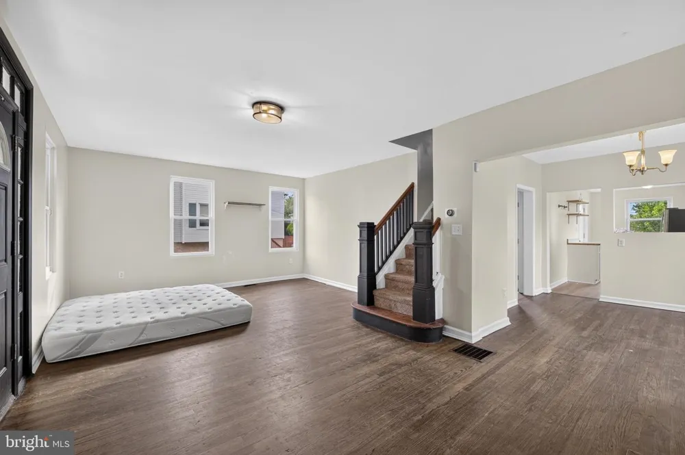 5302 ELSRODE AVENUE Baltimore, MD 21214
