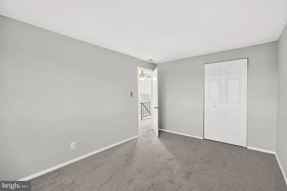 7817 KENTLEY ROAD Dundalk, MD 21222