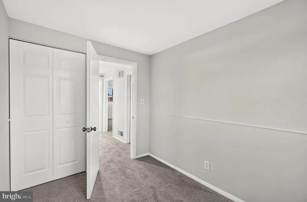 7817 KENTLEY ROAD Dundalk, MD 21222
