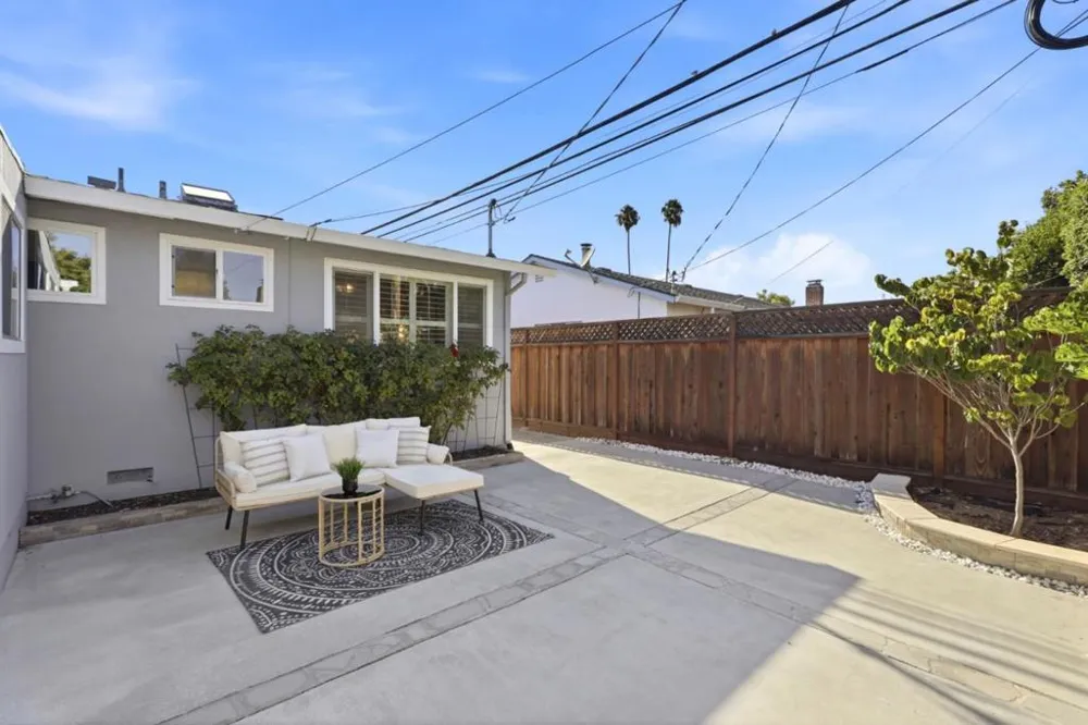 4300 Gayle Drive San Jose, CA 95124